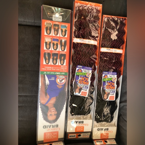 Glance hair weave. - Picture 1 of 3